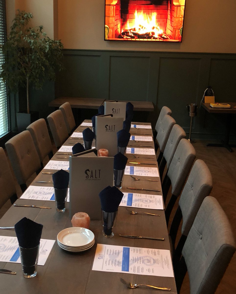 saltonmass's tweet photo. Let us show your next group and #OceantoTable experience. Email events@saltonmass.com to book your #event today!
#massaveindy #eathereindy #indyrestscene #keepindyindie #indyrestaurants #seafoodrestaurant #indyfoodguy #privatedining #groupreservation #corporatedining https://t.co/HuoDJVQBrG