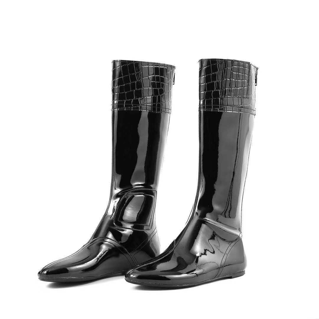 CROCO Light race model! Get yours on our New Website at eleganceboots.com