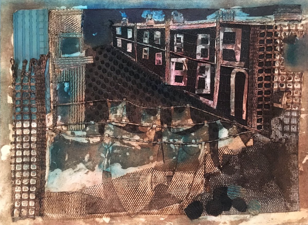 Tinayreart's tweet photo. Wash day plate #monotypeprintmaking #printingplate #washday #backstreet #landscapeprints #localartist #harrogate #yorkshireartist #collograph #texturedart #printmaking #york #graphicimage #harrogate #urban #contemporaryart #contemporaryartgallery https://t.co/MpYZIZwNVs