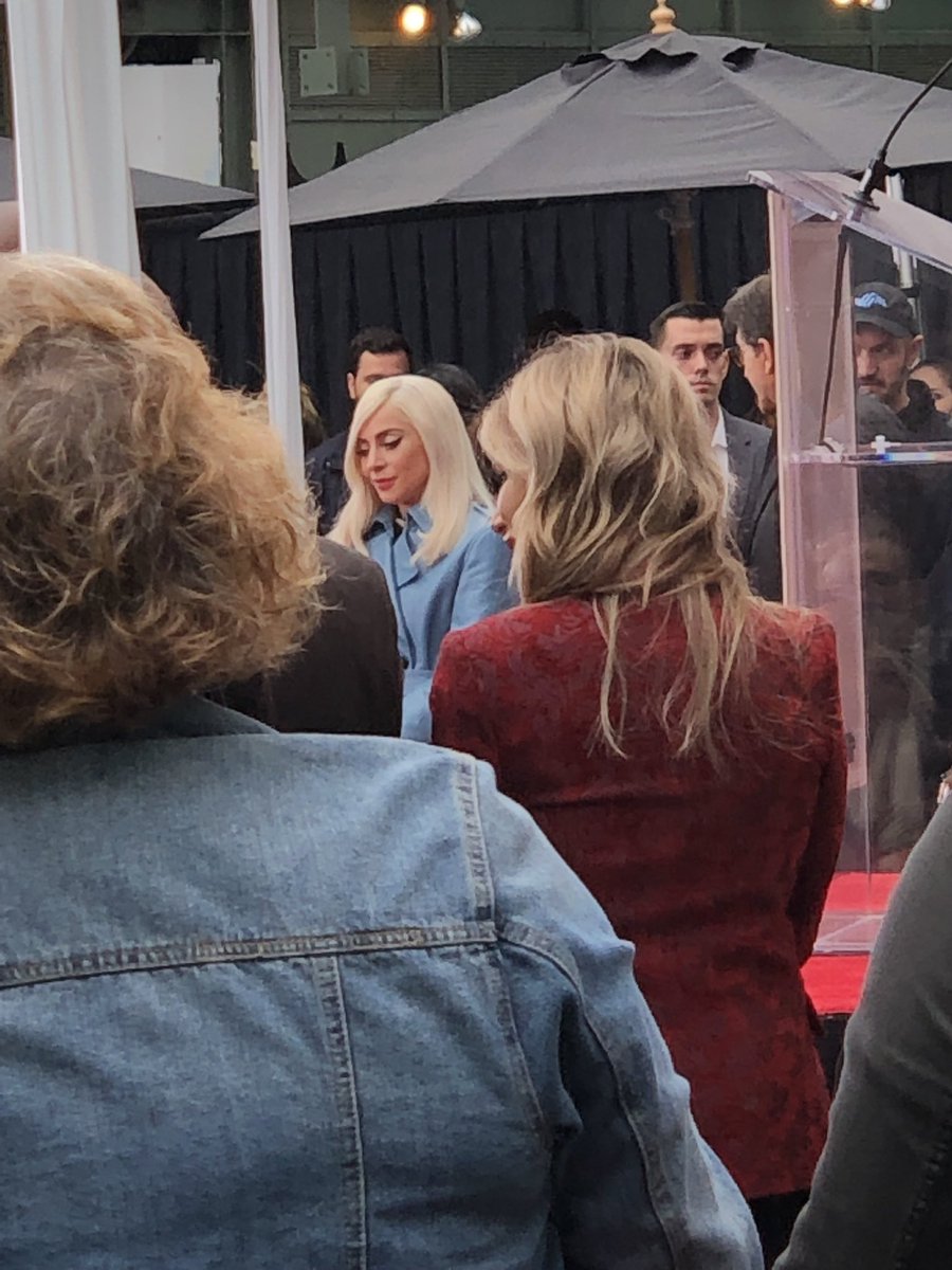 Saaamaantha's tweet photo. You’re even more gorgeous in person💗 @ladygaga https://t.co/yQbtZKDO1b