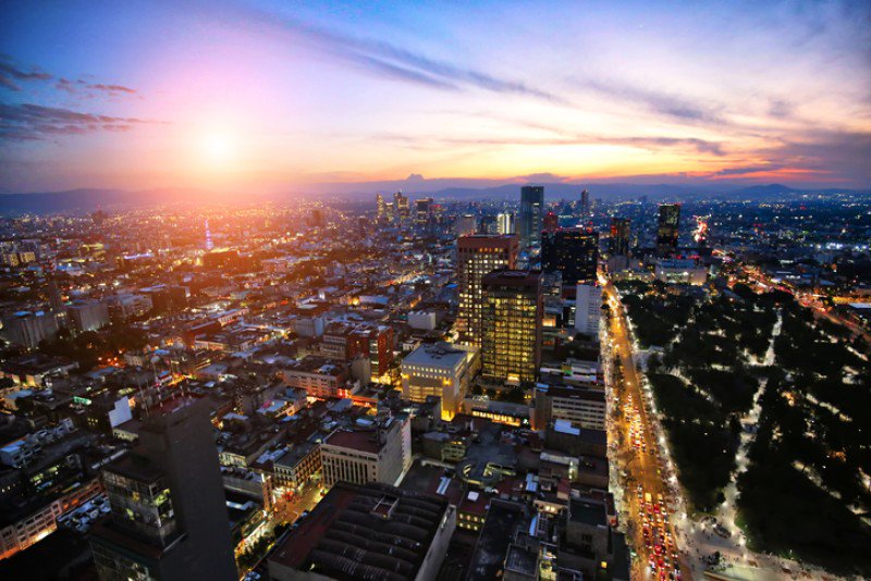 ExpansionMx's tweet photo. La CDMX es el mejor destino en 2019 para National Geographic  https://t.co/9vgVo8WXL2 https://t.co/pBnhvE8AQD