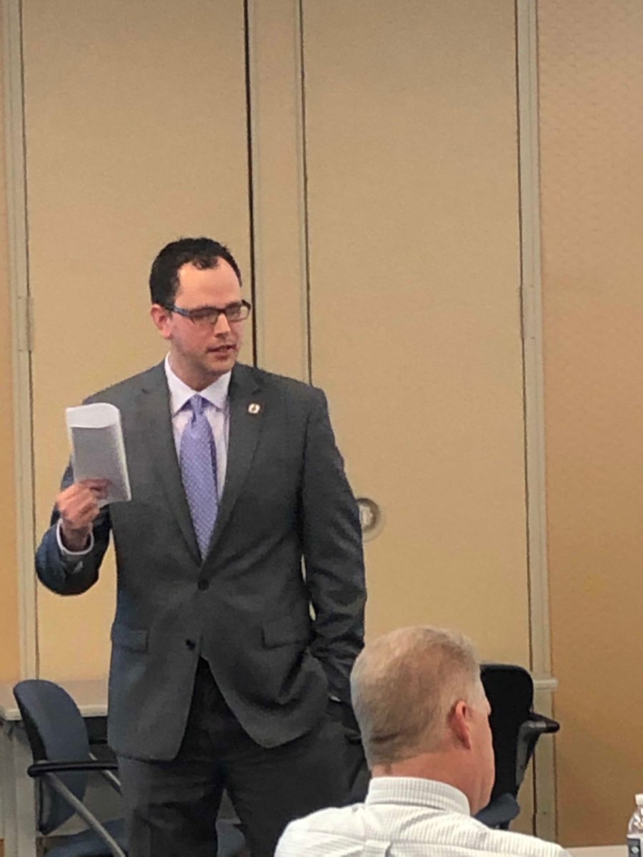 Dr. Peter Aiken, Superintendent at Mannheim Central, spoke about “fierce conversations” that leaders must have with their staff at the PASA New Superintendents Academy. #PasaSupts