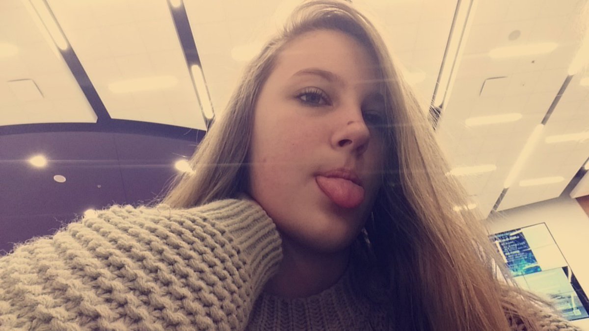 thiccafgrayson's tweet photo. Have an amazing Tuesday loves🌹
#tuesdayselfie #dolantwintuesday https://t.co/CQk84WatxP