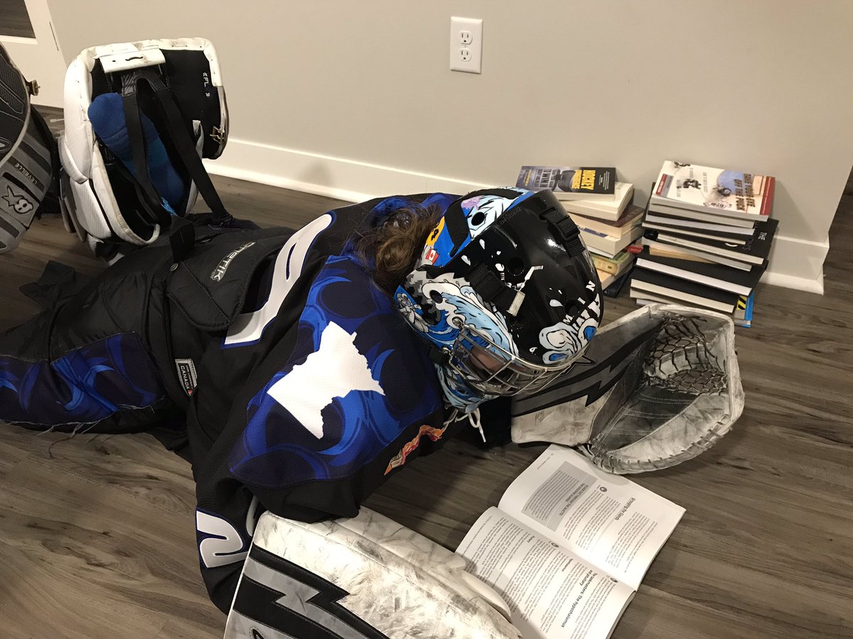 Are you looking to book up your weekend with 4 free tickets to an NWHL game in Connecticut? Keep reading... 😉
All you have to do is Follow @vedaecn and comment with who you’re bringing. Winner will be announced this Friday
@mnwhitecaps vs @connecticutwhale ☀️day 3pm