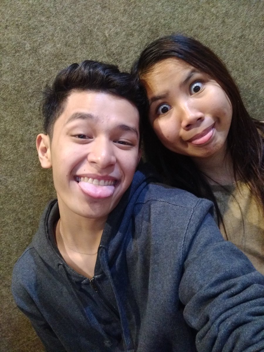 JONLIEunited's tweet photo. First photo together dito sa outside world. ๐ Hello ka-JonLies. Cute ng mga batang ire.
@PBBabscbn #JonLie
๐ท @AljonMendoza_ https://t.co/sTd6ZB5UBv