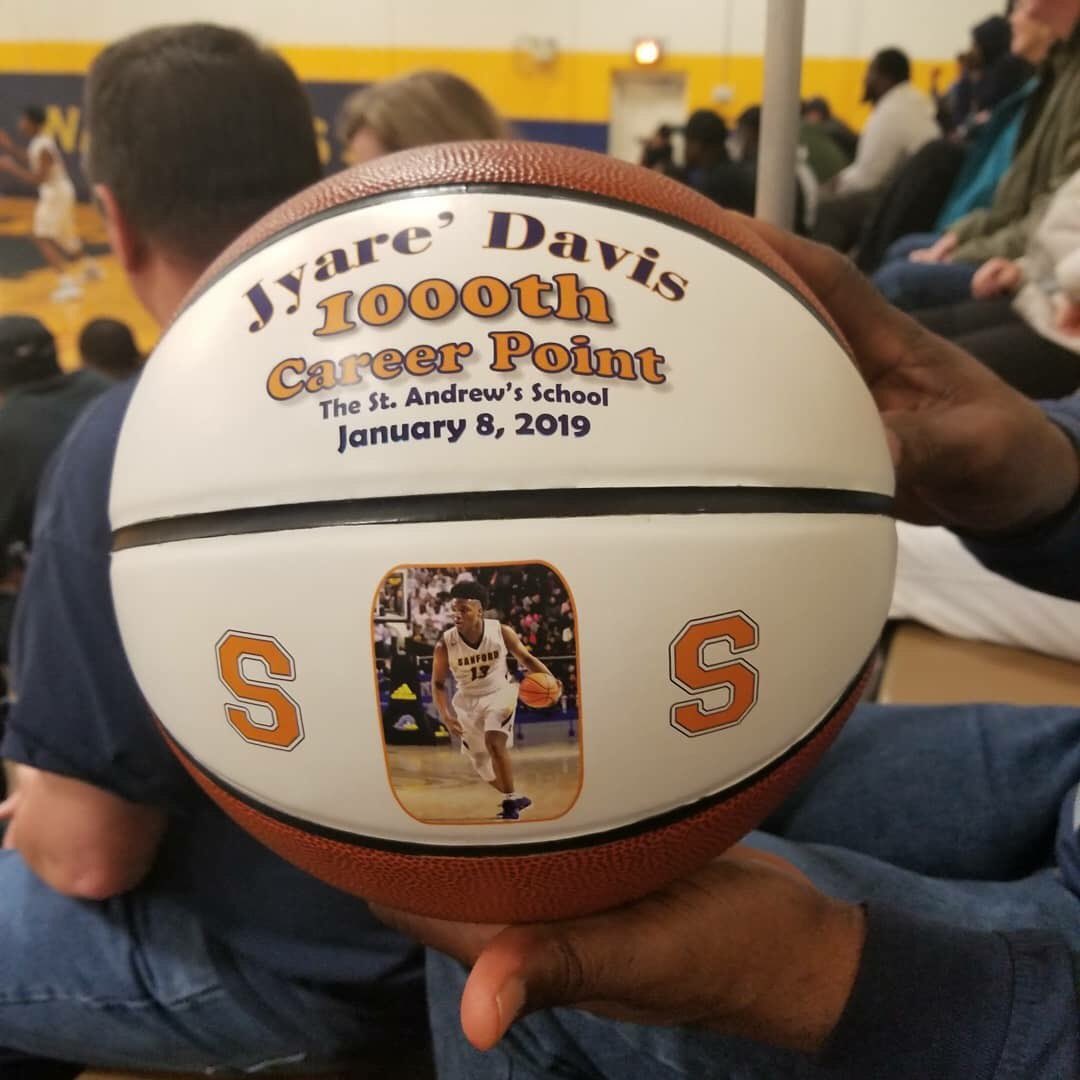Within 5 days, 2 of our Club Kids scored their 1,000th point of their high school careers as JUNIORS!! CONGRATS!! #💙clubkids <a href="/jydavis13/">Jyáre Davis</a> <a href="/BGClubsDE/">Boys & Girls Clubs of Delaware</a> <a href="/LadySharksAAU/">Lady Sharks R1 Family</a>