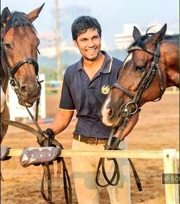 We don’t laugh because we’re happy – we’re happy because we laugh. 😄😘😘❤❤
#LiveExtraOrdinary #youareenough #lifeisbeautiful #RandeepHooda