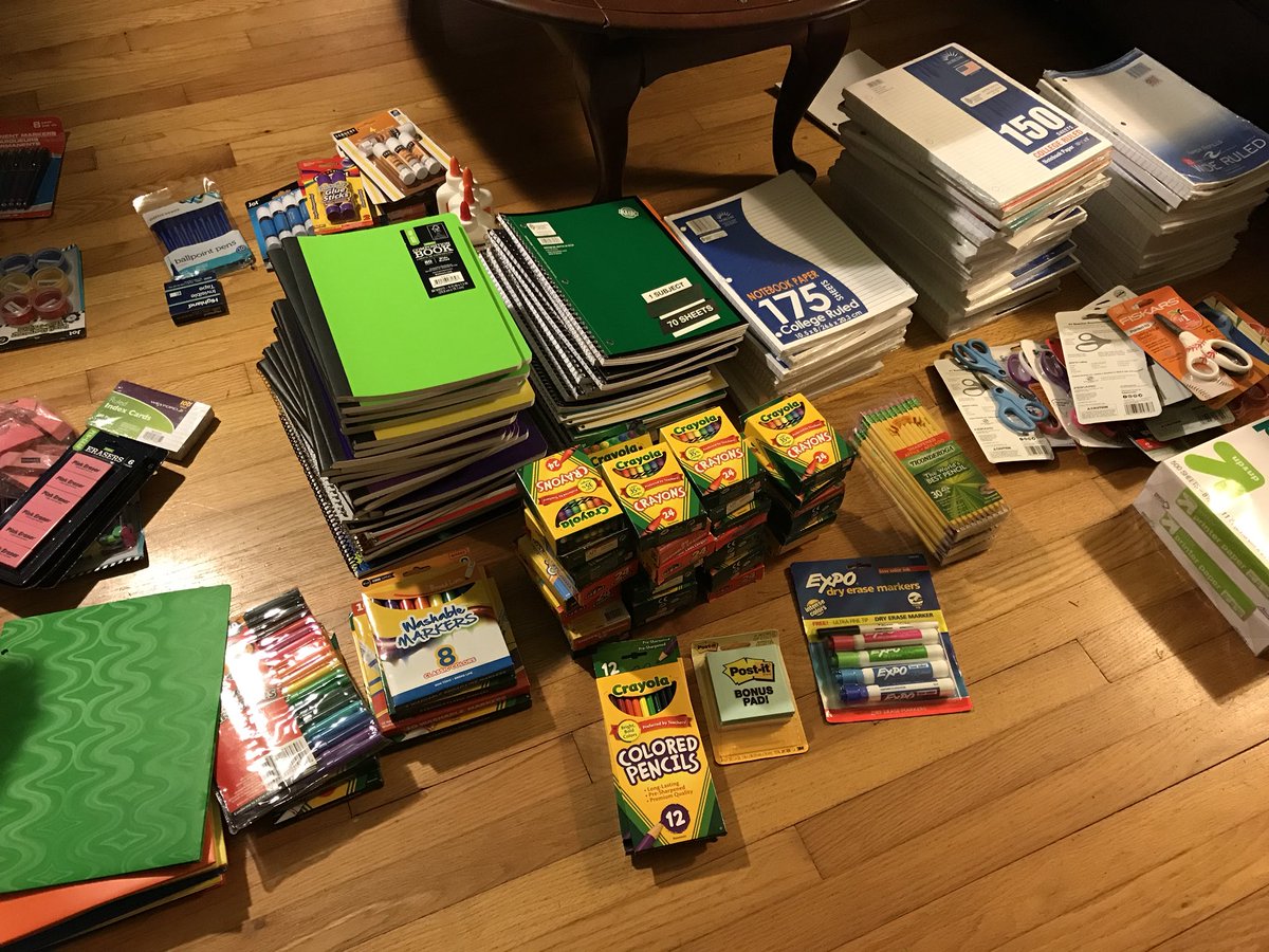 donnaflehning's tweet photo. Spent the night sorting donated supplies to take to my beginning teachers this week. They are going to be so happy! https://t.co/sfG1YPDwmg