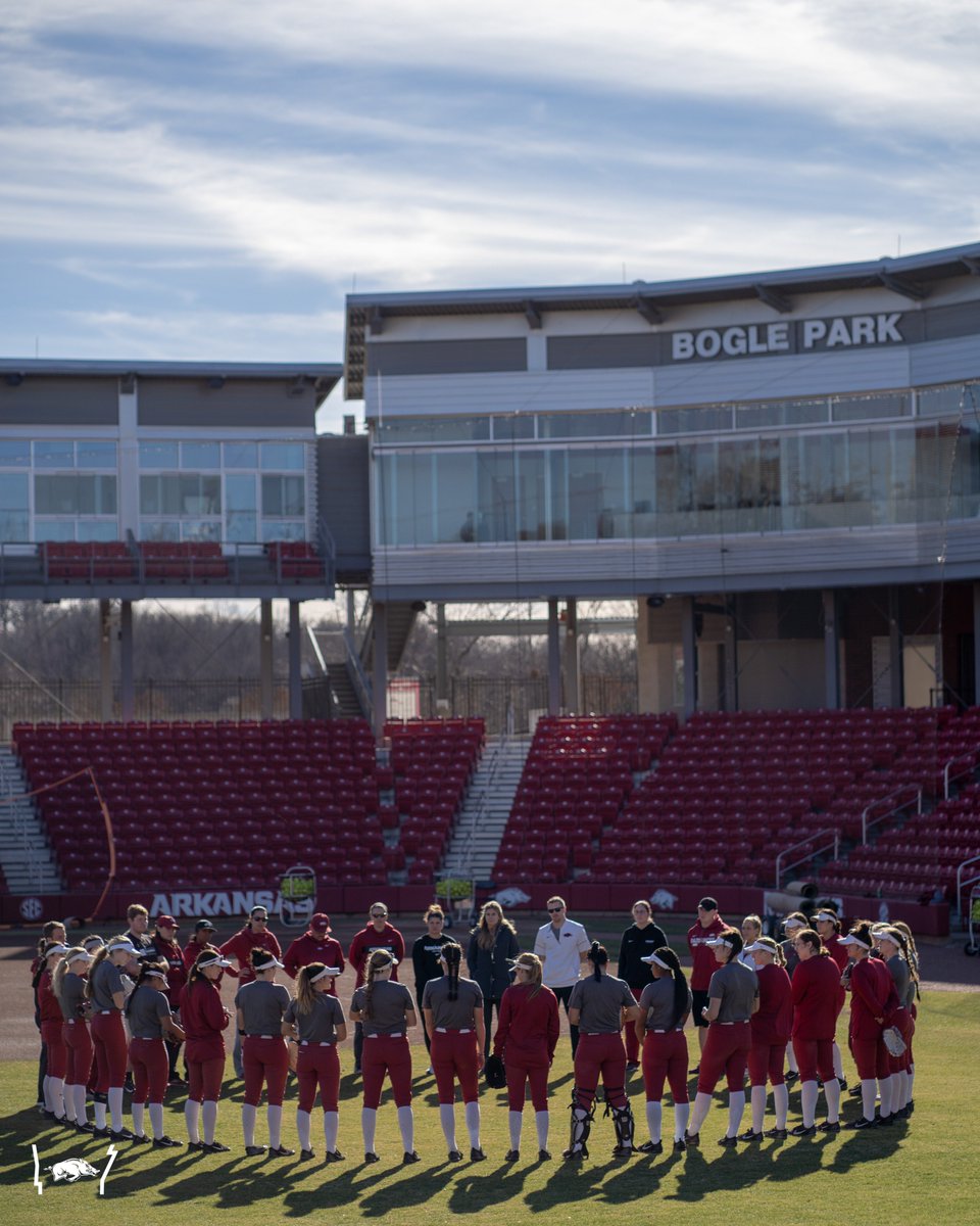 RazorbackSB's tweet photo. First day of practice is here 🙌

We are 1⃣ month away from our season opener against Campbell! 

#WPS https://t.co/NZvV0k51NL