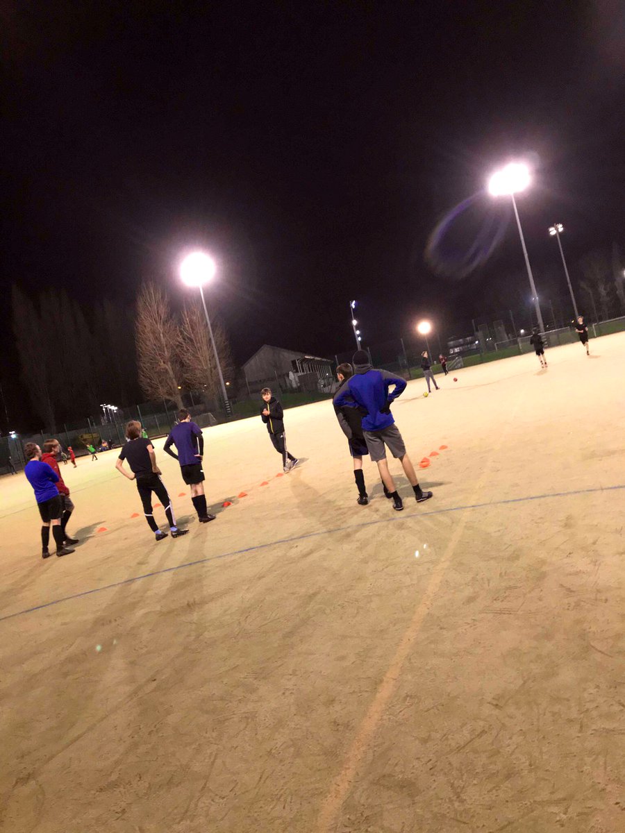 BromboroughRake's tweet photo. IT’S GAME WEEK! Prep for the first ever BRFC game, this Friday⚽️⚽️ Fitness is getting better and football improving aswell. #BRFC #CWFL https://t.co/itFGOSkdLc