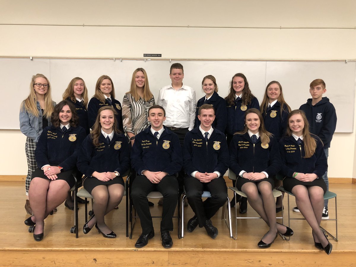 moberlyffa's tweet photo. It was a great day at the @MoAreaIV Greenhand Conference! Greenhands heard from a portion of our state officer team & learned about opportunities in FFA that they can take advantage of! #StriveIVMOre https://t.co/ln4dSRTBdT