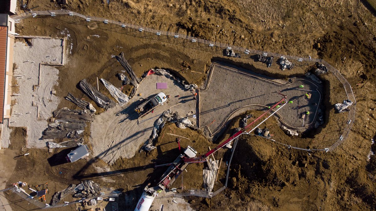 PoolTechIowa's tweet image. Prairie Links Golf and Event center pool in Waverly, Iowa is starting to come together! We are proud to add our expertise to this amazing and large aquatic center!