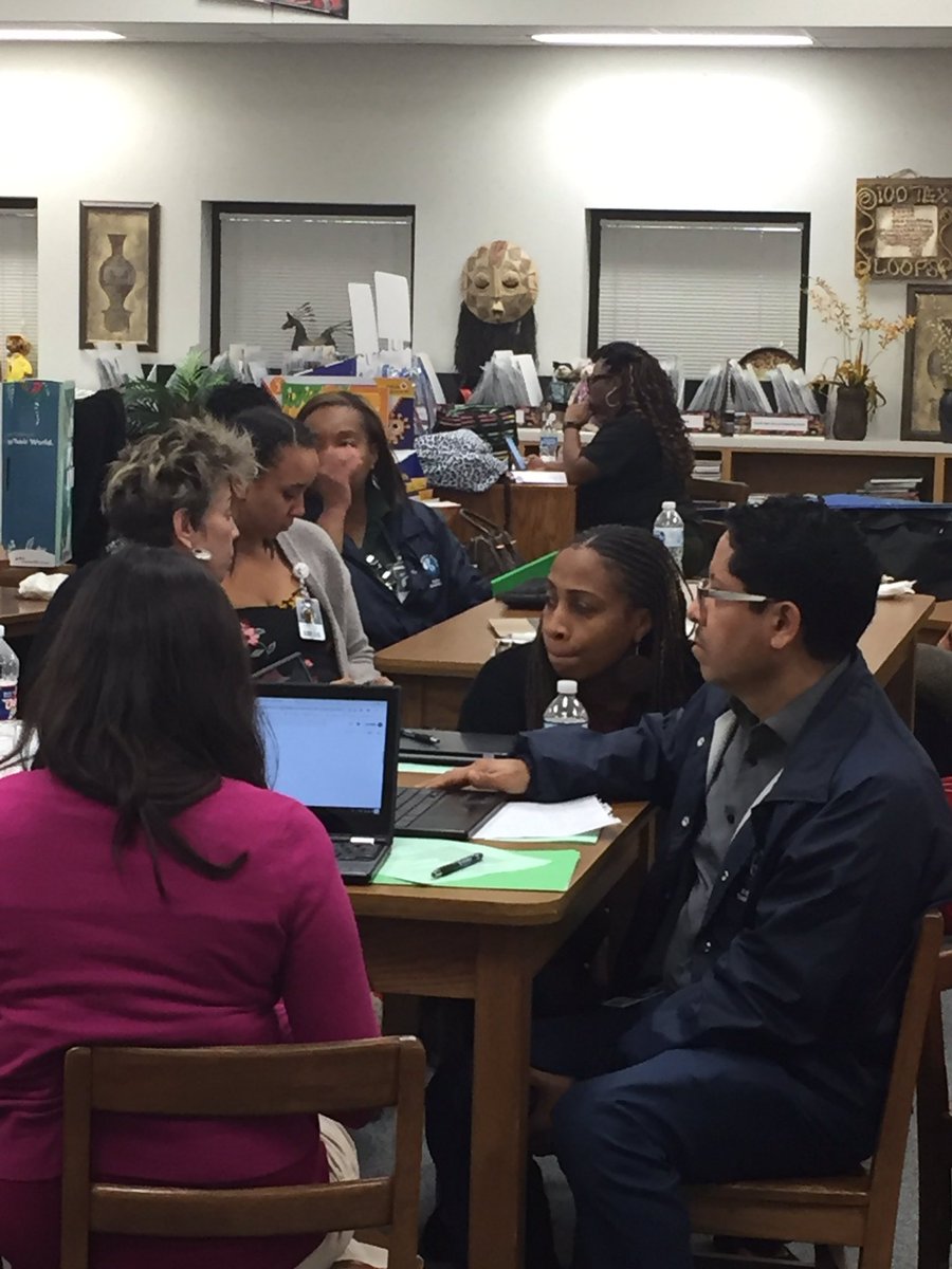 KujawaIBLibrary's tweet image. @Numbersense_902 @jckeyser1213 reading as a math strategy #solvingWordProblems @AldineISD