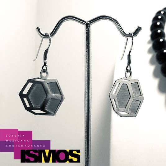 Geometría en plata, en ISMOS Joyería: Campeche 410, Condesa #PlataMexicana #JoyeríaMexicana #MexicanJewelry