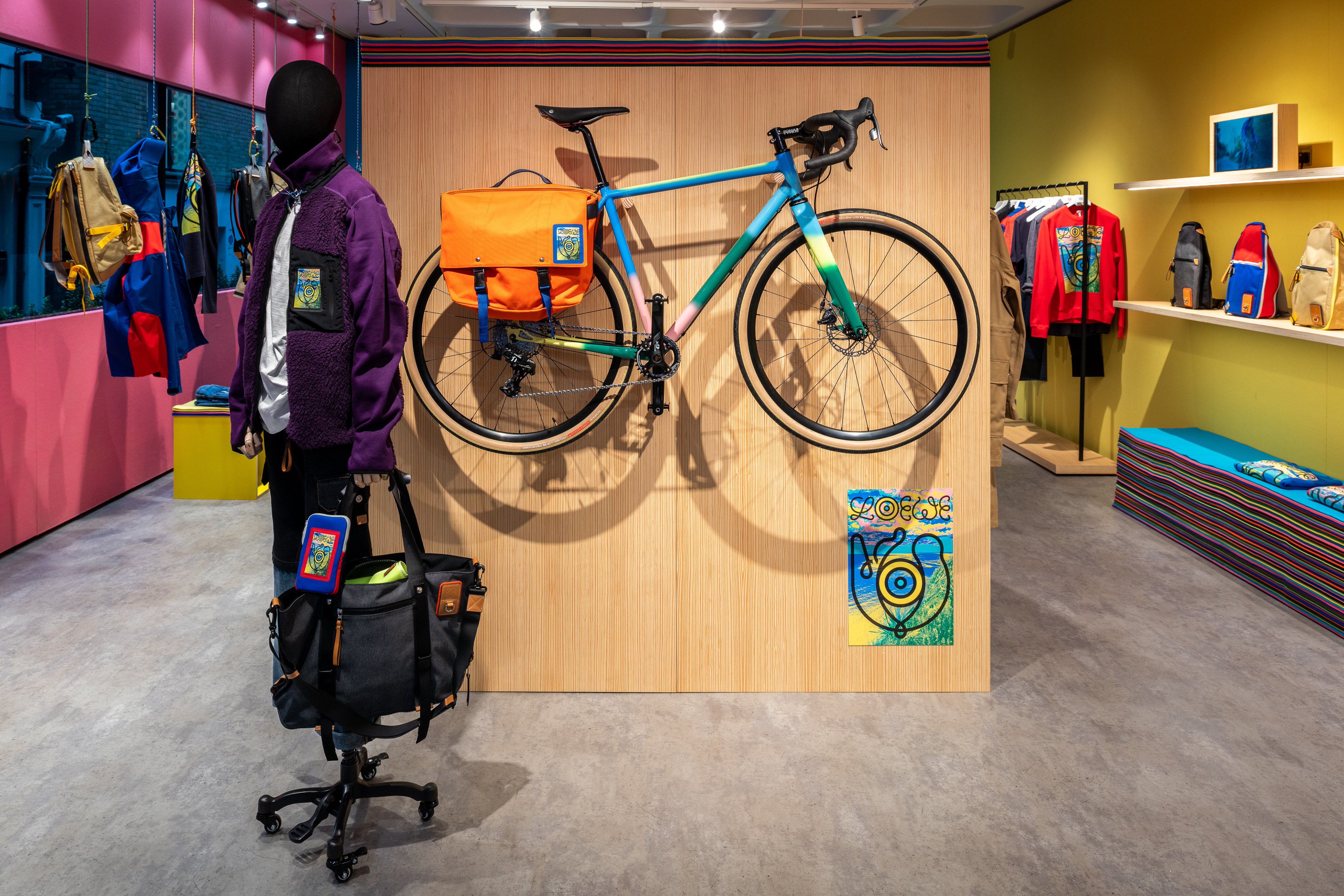 Loewe Japan ロエベ ジャパン Twitter પર 19春 ロエベは壮大なアウトドアの自然にインスピレーションを得たメンズ ウエア及びアクセサリーの新ライン アイ ロエベ ネイチャー をローンチいたします Pop Up開催中 01 15 まで 伊勢丹新宿店メンズ館 01 17