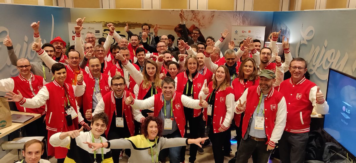 LaTribuneBdx's tweet photo. La tornade #CES2019 a débuté pour la délégation @NvelleAquitaine #TeamNAqui. Ambiance et premières impressions >> https://t.co/KDgR9W0W1E https://t.co/bLsR9ZSSRw