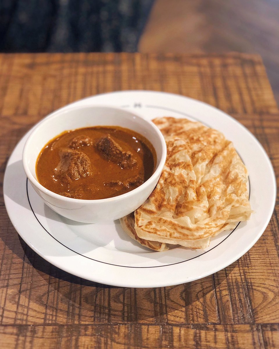 SheepaMiah's tweet photo. My roti canai craving was fulfilled at Gopal’s Corner at @MarketHalls Victoria. Mutton Kari with that delicious, flaky roti... 😍 So glad I don’t have to queue at Roti King anymore! https://t.co/huTymj0Mlk