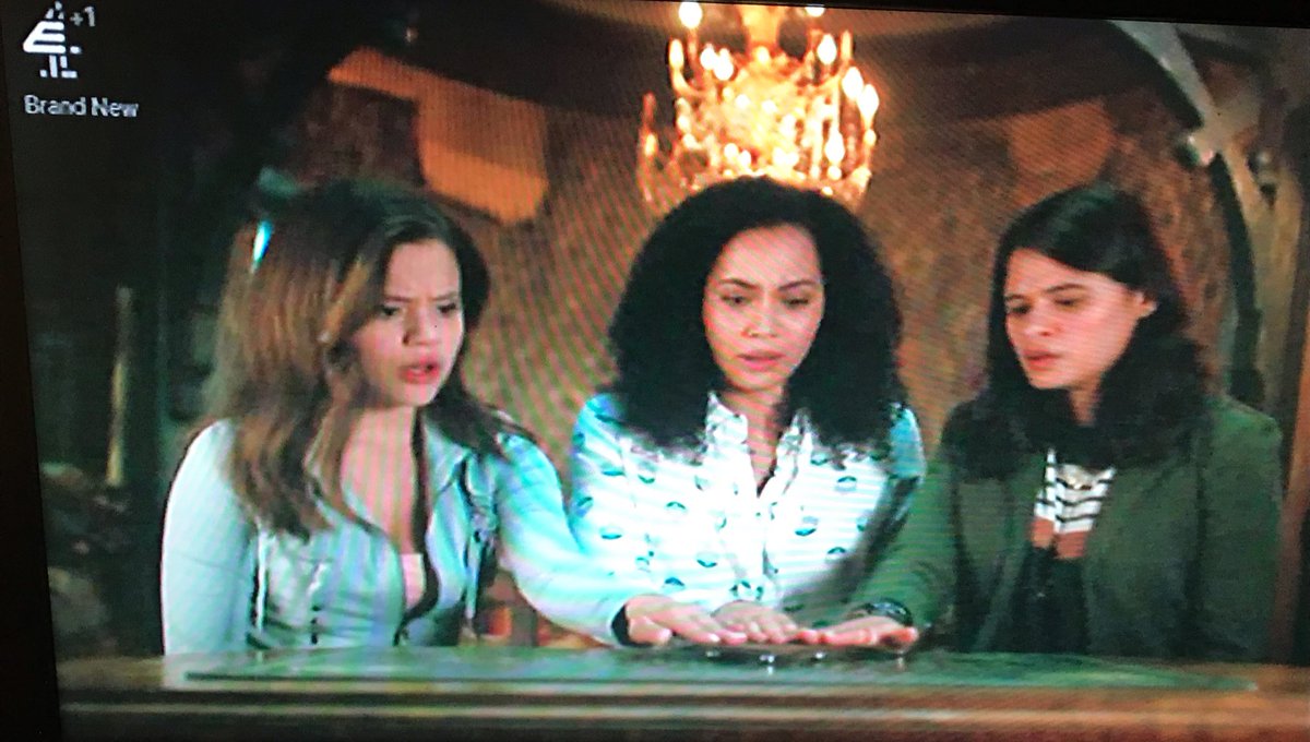addicted2talkn's tweet photo. So this is the Three New Witches 🧙🏼‍♀️🧙🏼‍♀️🧙🏼‍♀️in #Charmed Well here's hoping 🤞🏼@MeivisR Hope you get too see this Sweets ( well if it's good) That is SweetHeart💖 🌹😘 https://t.co/XCmjVIIWgv