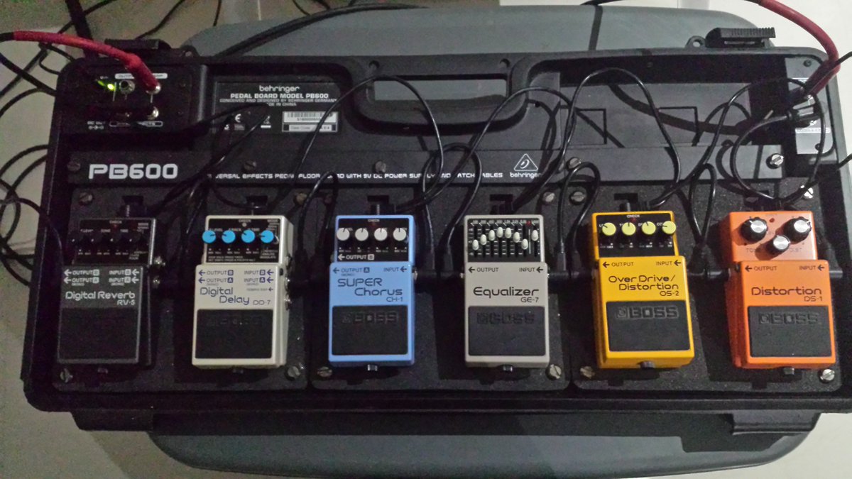 My pedalboard 2019

#bosspedals #music #guitar #guitarra #jam 
#guitarplayer #guitarsolo #guitarrista #bosseffects #pedalboard @ Monterrey