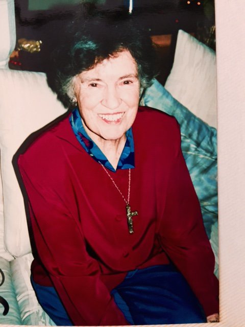 grathy's tweet photo. #CSSMessagesFromHeaven

My beautiful mother, the impetus of my story "A Gift from My Mother" on pg. 152. Miss her so much, but she still guides me from above-@grathy -Mary McGrath https://t.co/D09yTJAiPo