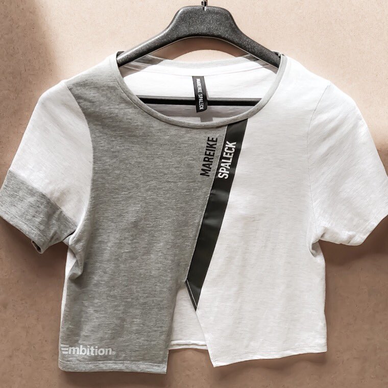 embition's tweet image. @Embition fitness fashion concept styles in corporation with Mareike Spaleck designed by CT. #fitness #fashion #sweatdress #sweatrock #croptop #embition #yoga #yogawear #fibo #sportswear #sports #streetwear #streetstyle #bodybuilding #mareikespaleck #fashionblogger #fashionista