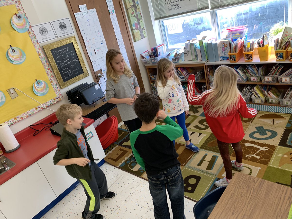 WildmanAveryWG's tweet photo. Taking a little break and having some fun with our classmates #secondgrade #AverySEL https://t.co/byLLml5x8m