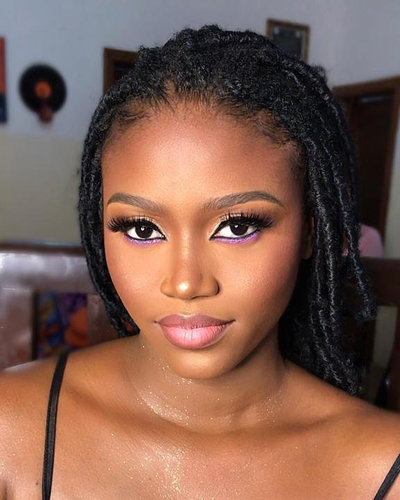BusyBrainTv's tweet photo. @sarkodie Good morning! Happy New Year.
You have/are doing a lot in the music industry. We appreciate it. This 2019, I suggest one female artist you should feature. She's @eshunonline. Twitter won't allow me to talk much, but I will hit u up again!
#clap4yourself https://t.co/U26yco0LEt