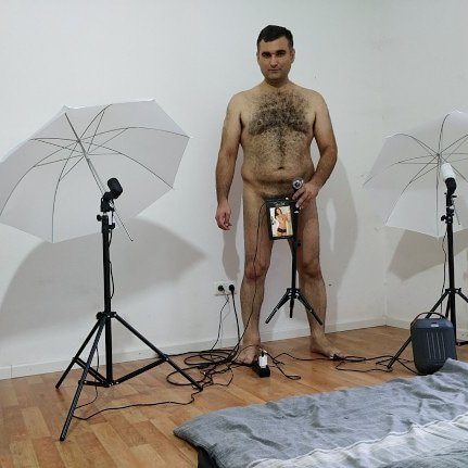 I and Filming place 😎 https://t.co/Et0UJi3yiA