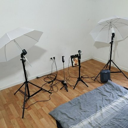 I and Filming place 😎 https://t.co/Et0UJi3yiA