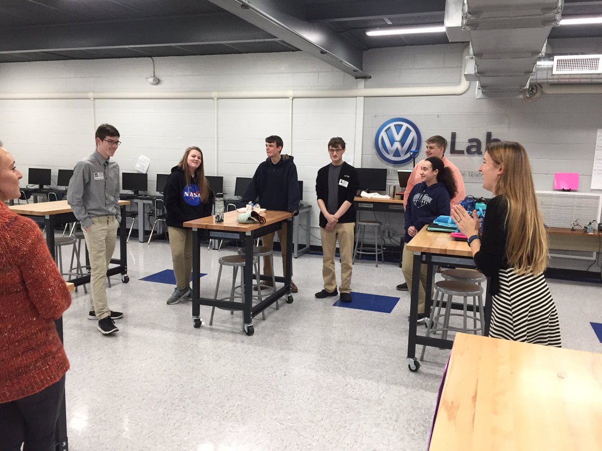 STEMFabLab's tweet image. So excited to launch our project with business partner @ExpertsExchange and school partner @SDMS_VWeLab! @STEMcha juniors and Soddy Daisy middle schoolers juniors will explore how Experts Exchange adds value in the education sector.