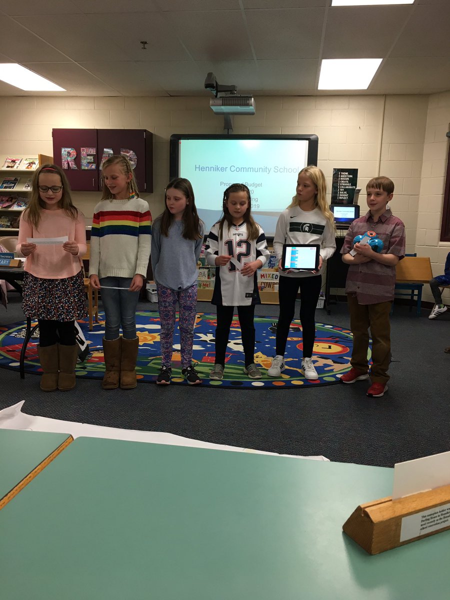 m_colbs's tweet photo. Great presentation by third and fourth grade students at the @HennikerSchool Board Meeting tonight!  Way to go kids! https://t.co/hYUqcpil5h