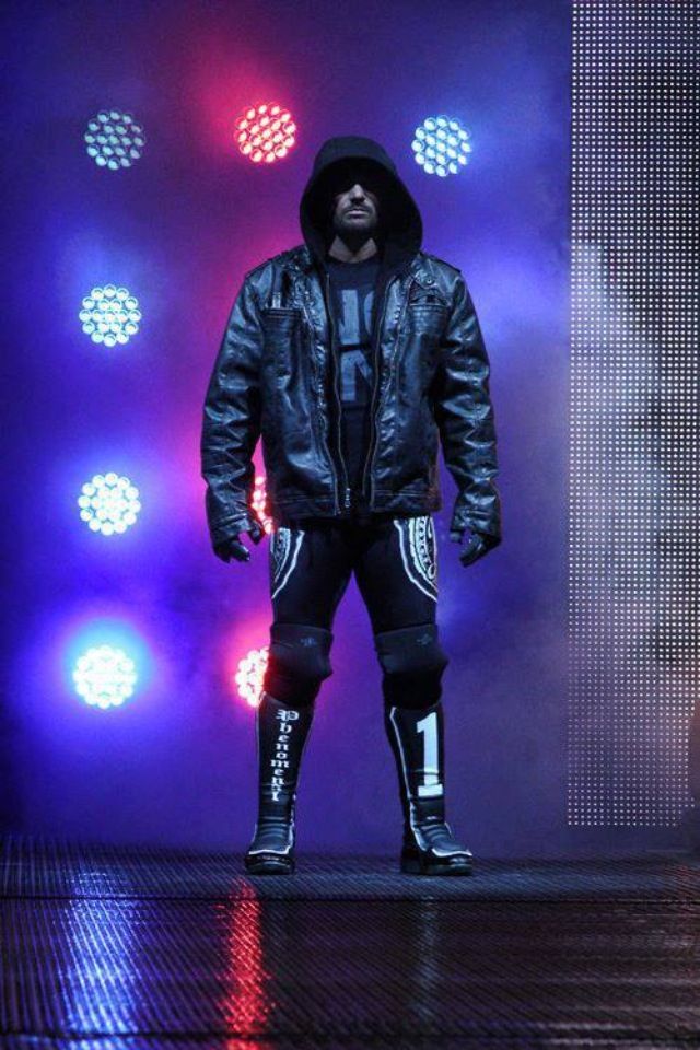 TheIconStinky's tweet photo. #NoOne is ready for the real AJ Styles! #SDLive https://t.co/xPI0vfdidi