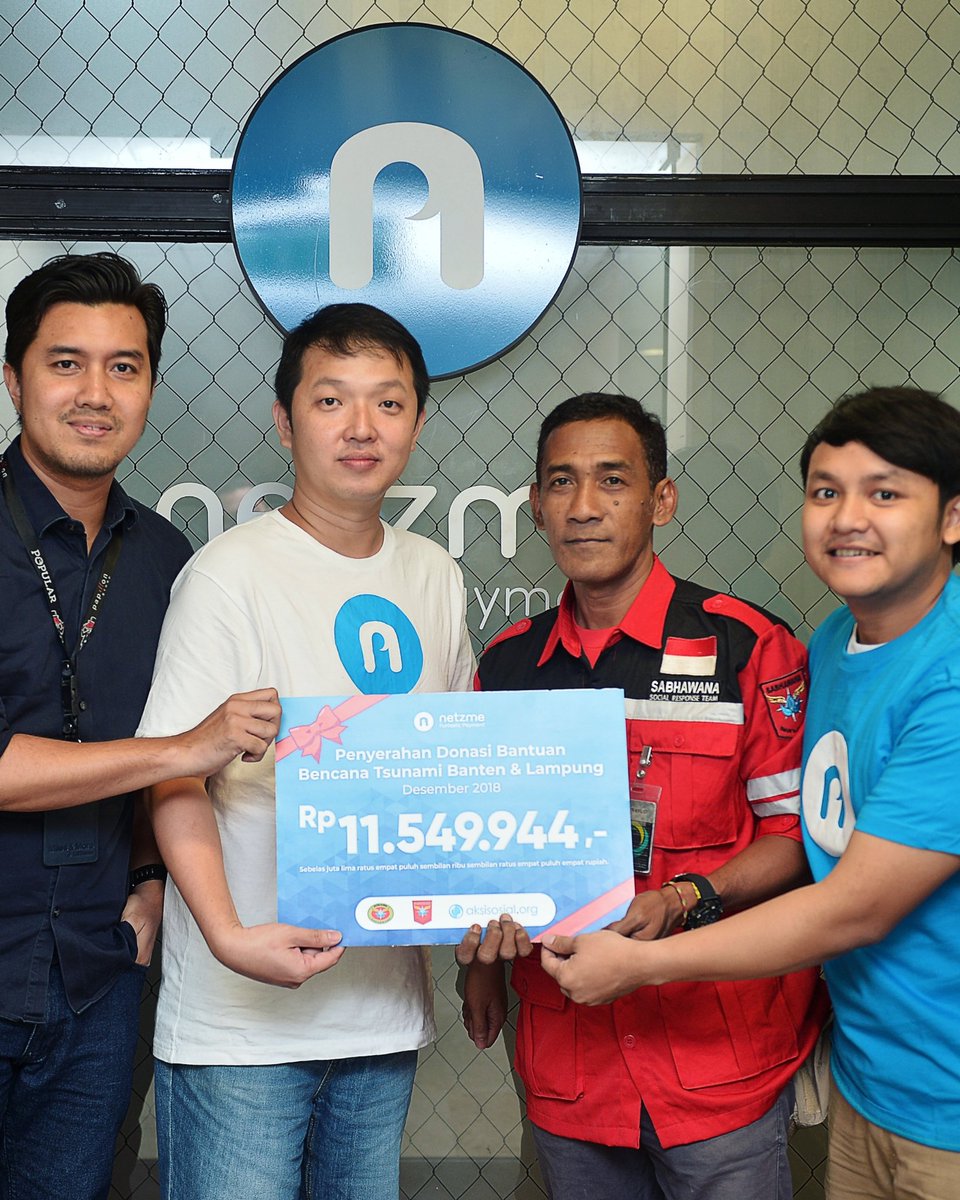 netzmeofficial's tweet image. Terima Kasih Banyak Buat Semua #SobatNetzme yg Ikutan Rame-Rame #Donation buat Korban Bencana #Tsunami di Banten &amp;amp; Lampung 😇

Nantikan kolaborasi berikutnya yg bisa kasi benefit ke banyak orang via Aplikasi #Netzme disini ya netzme.id/app