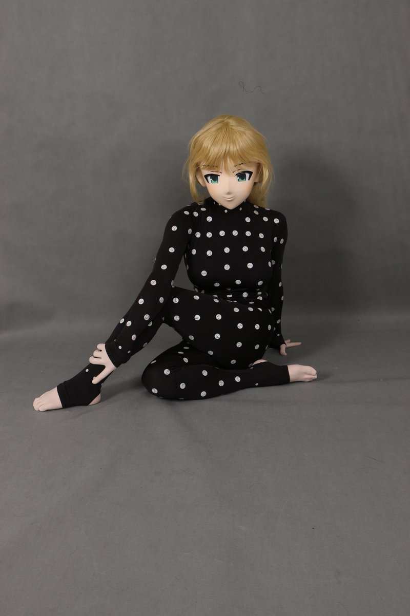 rie1200548213's tweet image. おはようございます！
次期服裝製作をために採寸しましょう(笑
#ZOZOSUIT #ゾゾスーツ