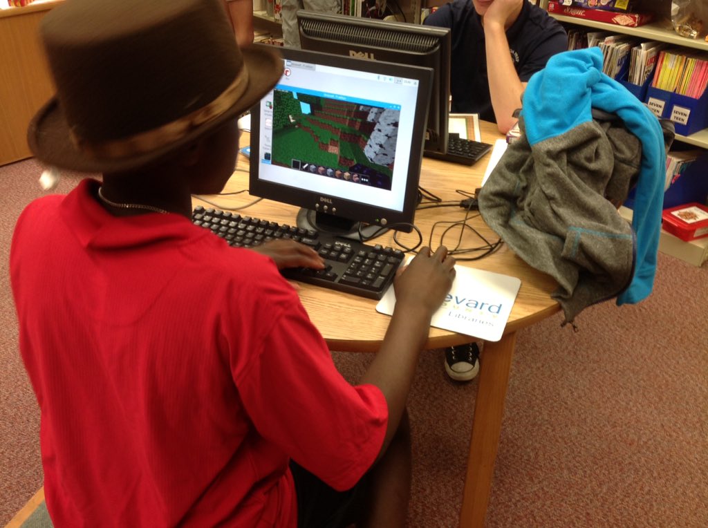 BrevLibraries's tweet image. #RaspberryPi challenges featuring #minecraftpi, #picamera, #python, #scratch, and #makeymakey at Teen Tuesday! #stem