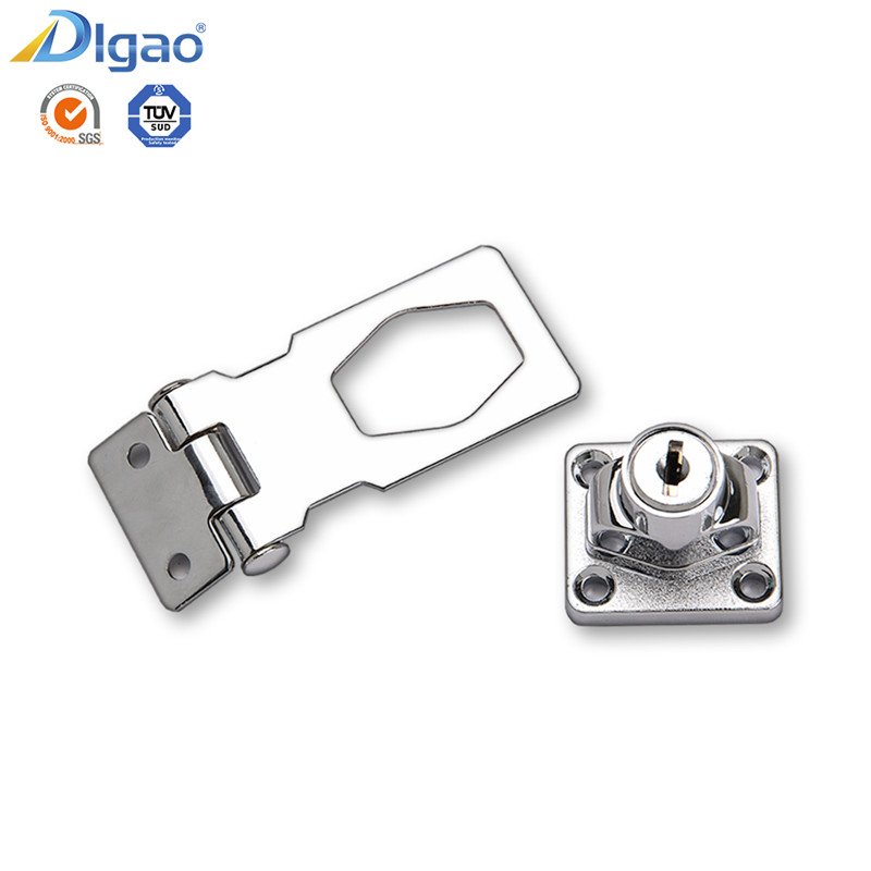 NanFangMetal's tweet image. display case lock : Stylish &amp;amp; Functional. brass cabinet locks, cabinet safety locks, small cabinet locks nanfanghw.com/evergood-207-z… 
 #Brasscabinetknobs #Furniturehandle