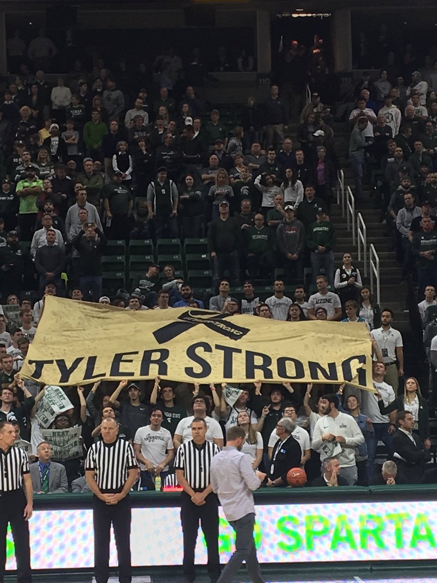 dandakich's tweet image. Class move by The Izzone