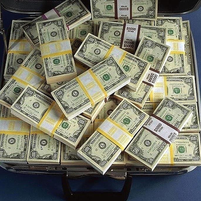 makemoneyus2's tweet photo. Mind bending worldwide opportunity not to be missed 👐 👉Hit bio 🔗 link for 75,000 dollar system!!👈
.
.
.
#goals #money #mom #singlemom #survey #paidsurveys #easymoney #moneymotived #onlinebusiness #internetmarketing #workformhome #travelwithme #dollars https://t.co/3qo5vfwr37