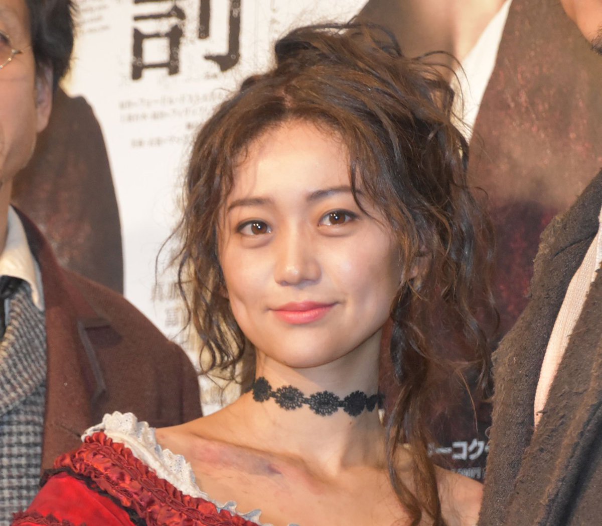 Oricon News オリコンニュース 大島優子 語学留学の成果を実感 英語での演出指導も 7割くらい理解できる 舞台 罪と罰 共演者 三浦春馬も絶賛 こんなにまっすぐに向き合う方なんだって 動画 写真あり T Co R52n3zh92o 大島 Oricon News オリコンニュース 大島優子 語学留学の成果を実感 英語での演出指導も 7割くらい理解できる 舞台 罪と罰 共演者 三浦春馬も絶賛 こんなにまっすぐに向き合う方なんだって 動画 写真あり T Co R52n3zh92o 大島