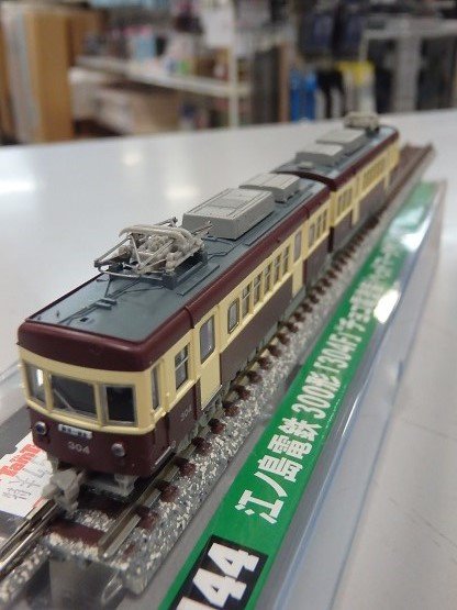 MODEMO江ノ島電鉄　300形　304F チョコ電塗装 江ノ島電鉄300形「304F」チョコ電塗装 | 株式会社 ハセガワ