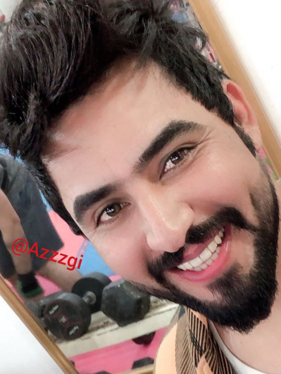 ليت لي قلبٍ على الصده قوي
لا غـزاه الشوق عـيا لا يجيك
البلا قلبي طلع قلـب [ بدوي ]
لوتغيب سنين مايقسى عليك.. 

#راااقت لي