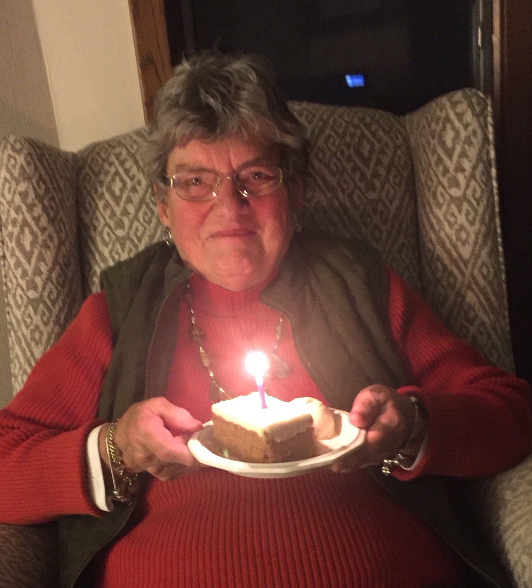 skmason's tweet photo. Happy Birthday Mom https://t.co/GBI0ZQtGuo