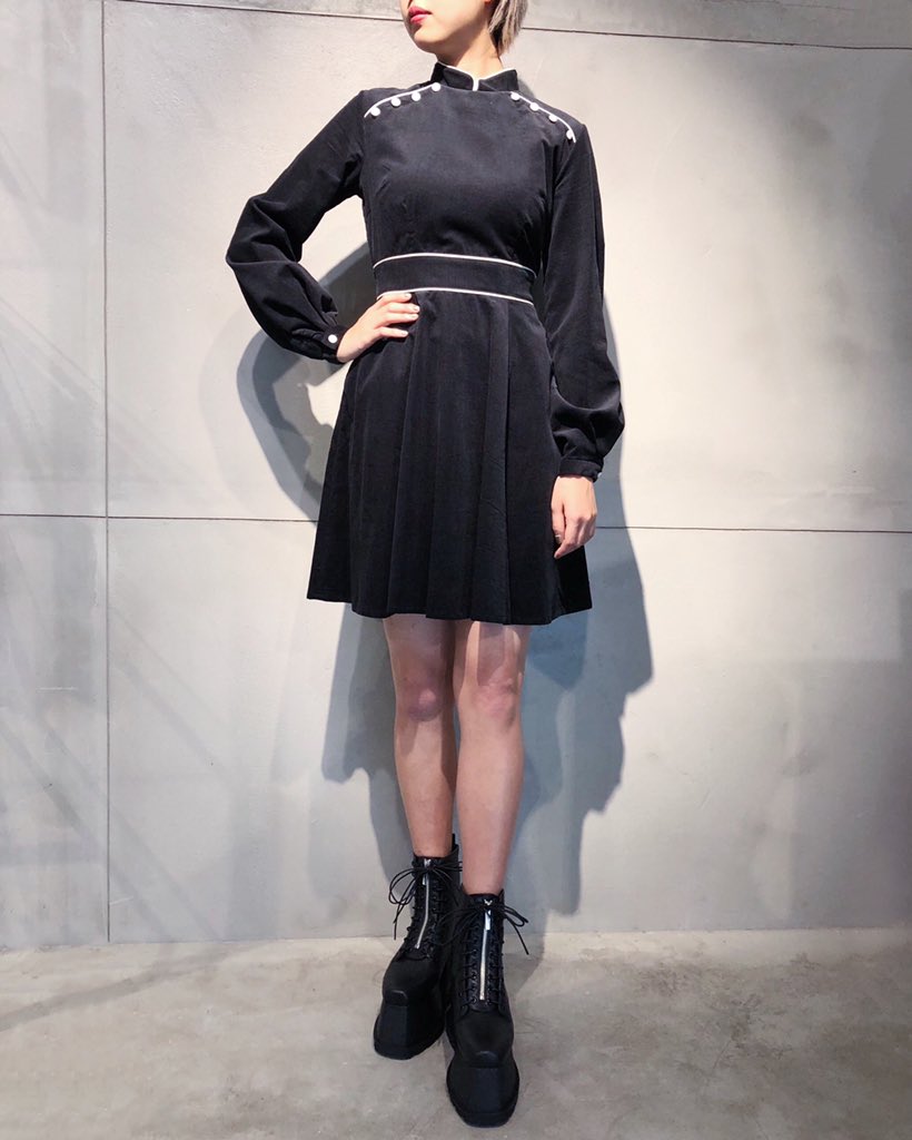 PAMEOPOSE_SHOP's tweet photo. 【WINTER SALE】
✔︎MANDARIN DRESS
¥25,920→¥18,144(税込/30%OFF)
🔴人気のアイテム、カラーお早めに！
［通販/お問い合わせ］03-3400-0860
#pameopose #pameoposeomotesando #パメオポーズ #tokyo #harajuku #omotesando #2018aw #2018fw #2018autumnwinter   #sale https://t.co/1eEbJjG8fi