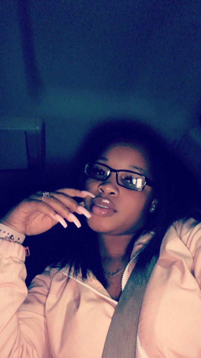 lillolllaaa's tweet photo. im good luv. https://t.co/JfBfVTWJoX
