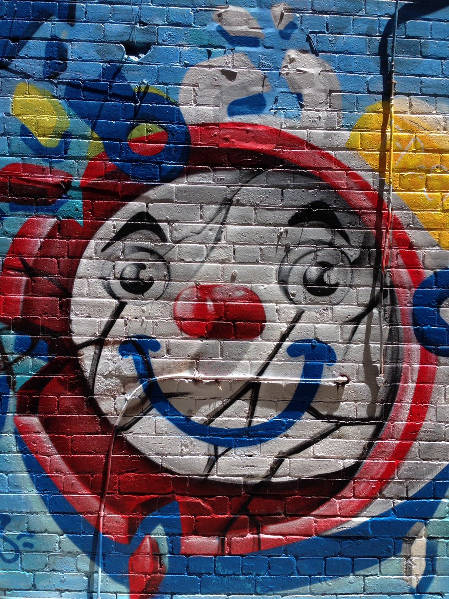 ralphhosking's tweet image. Happy hump day, Melbourne. #melbourne #blenderlane #humpday #wednesday