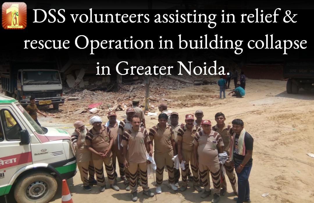veenuinsan77's tweet photo. #DisasterReliefCampsByDSS 
St.@Gurmeetramrahim
चाहे वह गुजरात का भूकंप था, या नेपाल का भूकंप, लेह लद्दाख जम्मू कश्मीर की भारी बर्फबारी, या अंडमान निकोबार की सुनामी, चाहे राजस्थान का सूखा etc.- डेरा अनुयायियों ने हर आपदा में इं��ानियत का परिचय देते हुए आपदाग्रसित लोगों की मदद की है https://t.co/VV7fGkMeKo