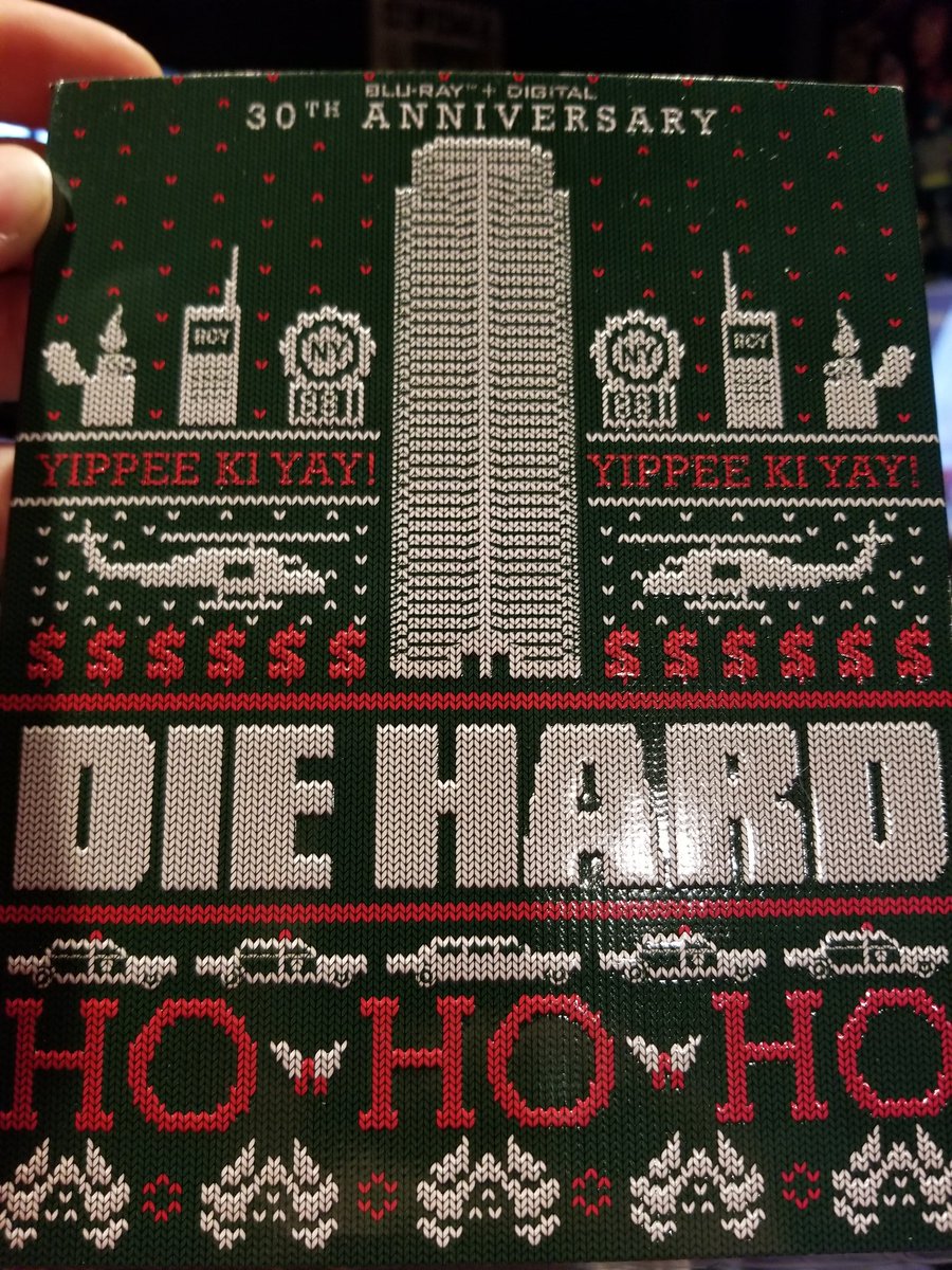 ReelShiftJoe's tweet image. Die Hard Blu Ray With A Christmas Cover #AmazonPurchase #Movies #MoviesAreLife #DieHard #DieHardIsAChristmasMovie #SorryJay