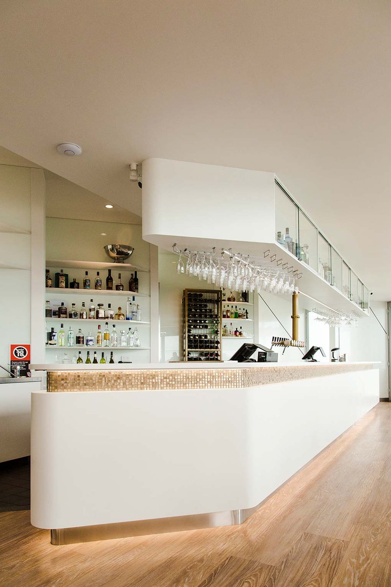 Battlesticks Bar is perched between Newcastle Harbour and the foreshore making it vulnerable to the wind, salt and sun. EJE Architecture specified Corian® because of its lightfast, robust durable properties to withstand the marine environment. Read More: 
ow.ly/5mKQ30nf37E