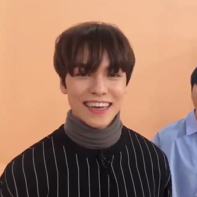 vernon low quality (@hvclowquality) on Twitter photo 