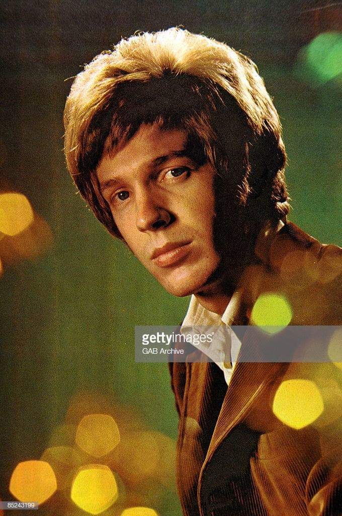 Scott Walker (Noel Scott Engel / The Walker Brothers) 
Birth 1943.1.9 Happy Birthday
  